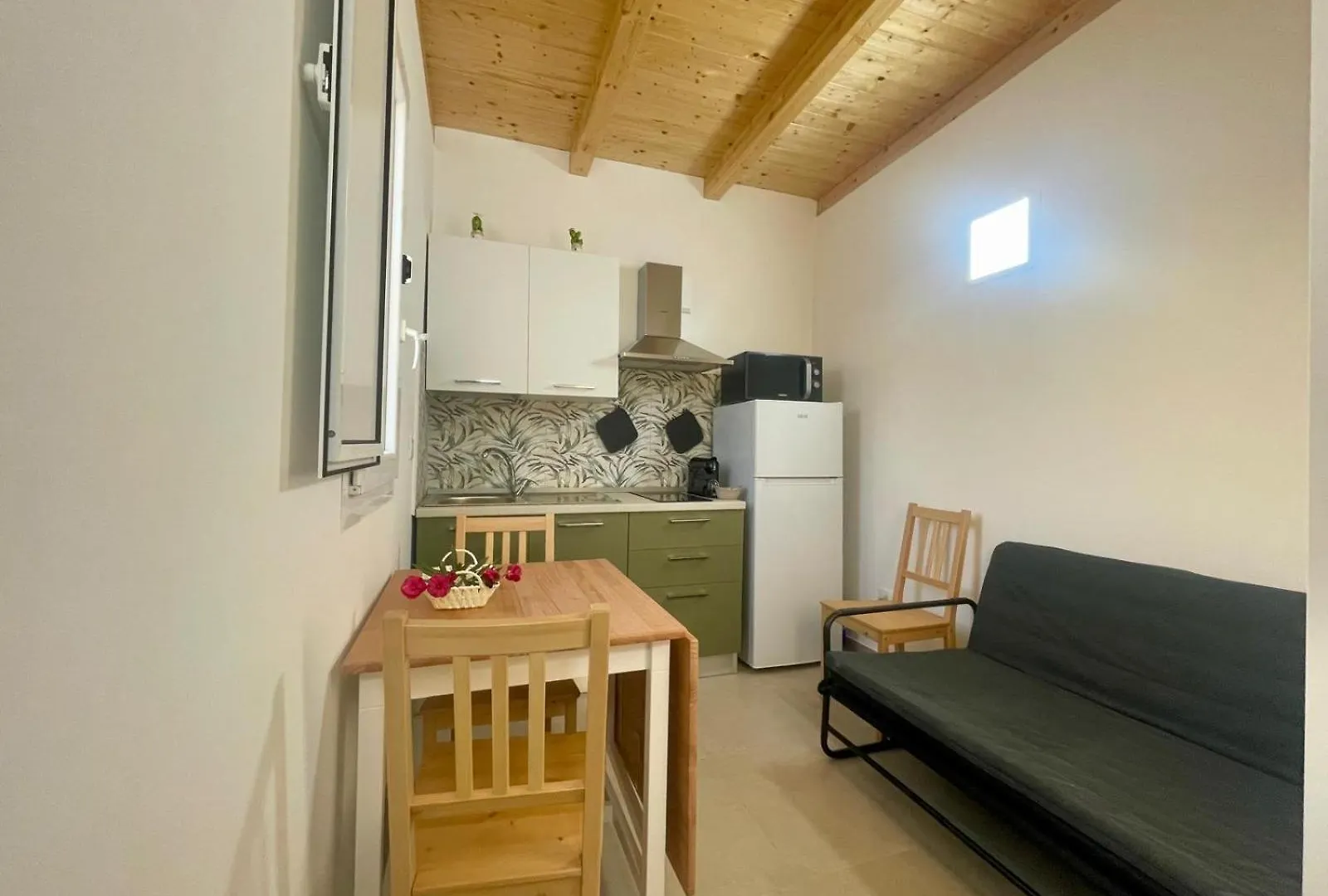 Anastasia Beach Cottage Pomelia Fontane Bianche Italy